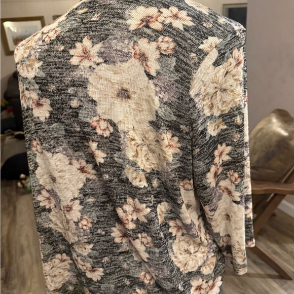 Torrid Womens 3 Black Floral Long Sleeves Slub Ca - Picture 3 of 5